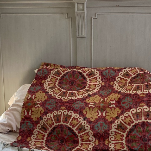 Pottery Barn Euro Sham Medallion Print Rust-Red, Tan, Gold Pillow Cover - Picture 9 of 11